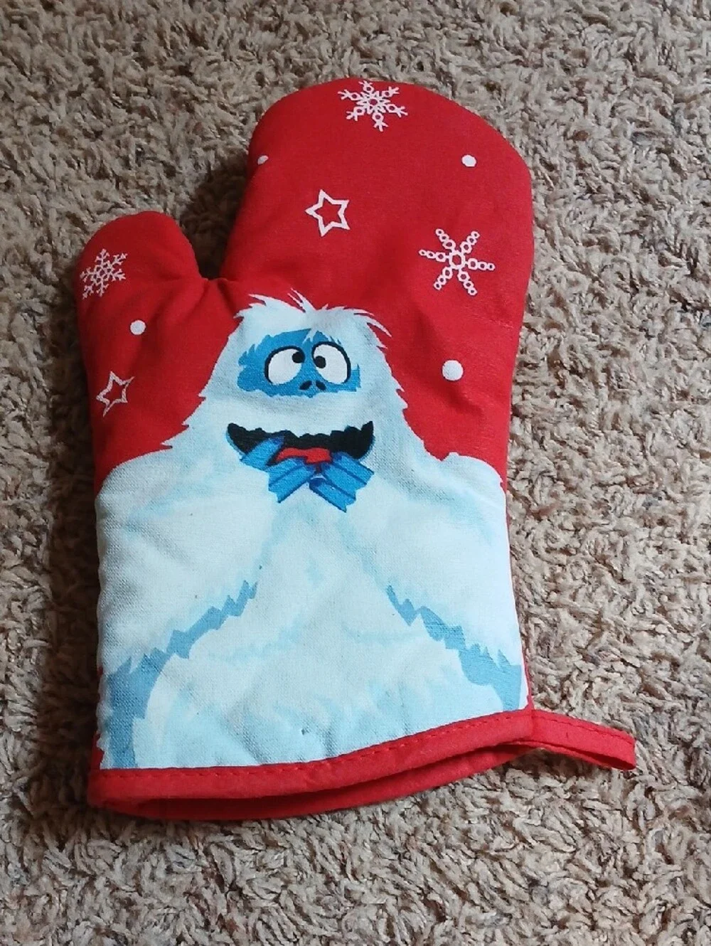 Festive Red Yeti Oven Mitt with Snowflake Design